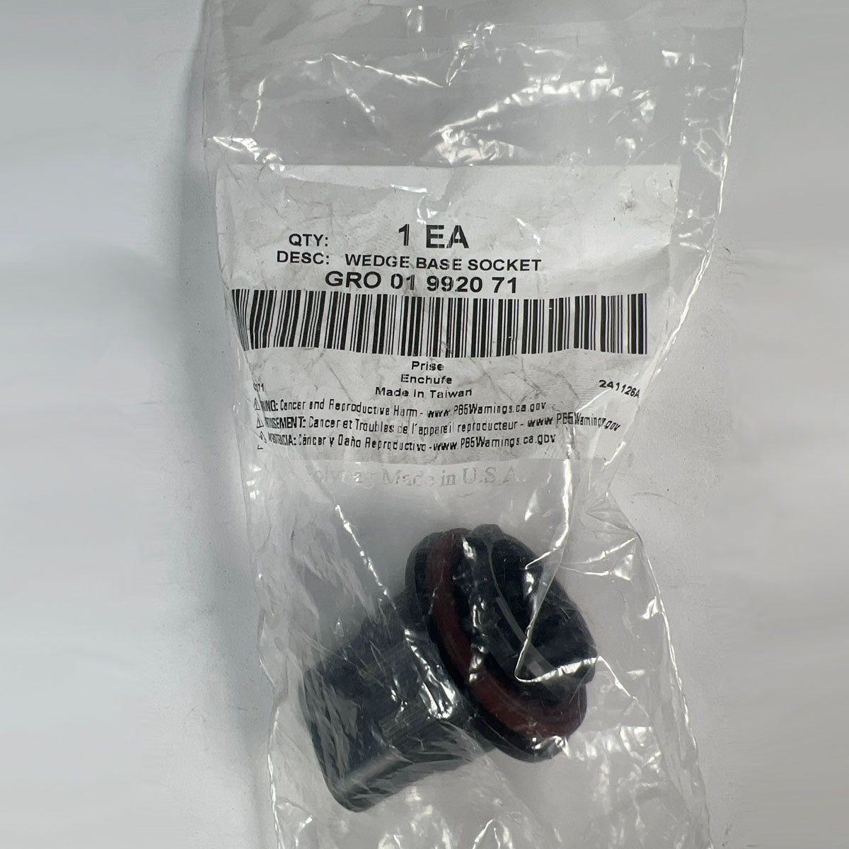 Grote 01-9920-71 wedge base socket