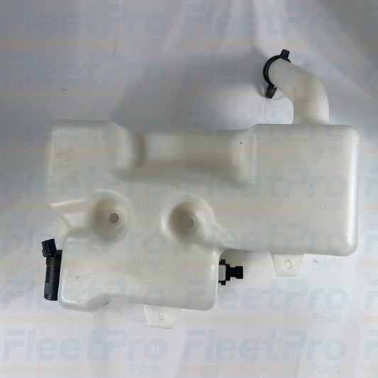 International washer reservoir 3596180C96 replacement