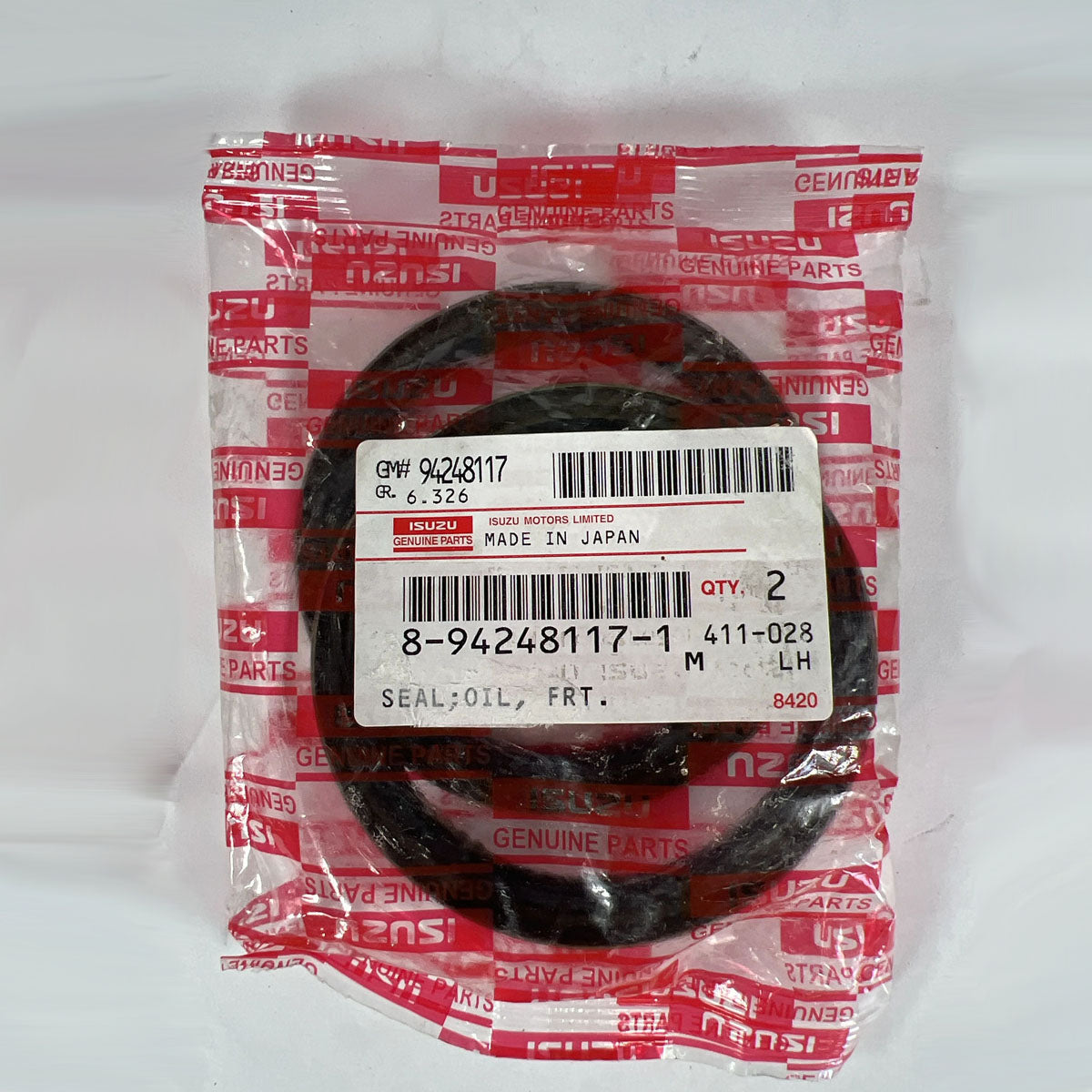 Genuine Isuzu 8-94248117-1 front hub oil seal set