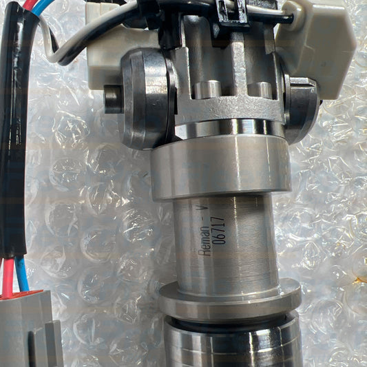 Navistar MaxxForce DT injector