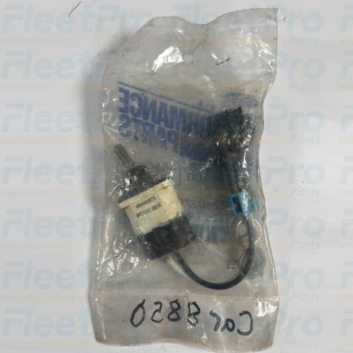 Refrigeration unit run stop control switch