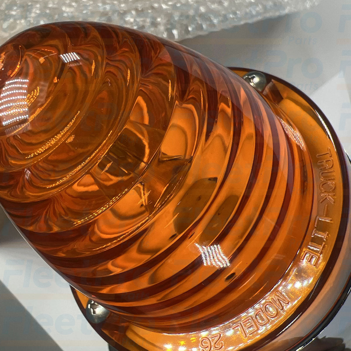 Round amber Truck-Lite 26760Y3 cab marker