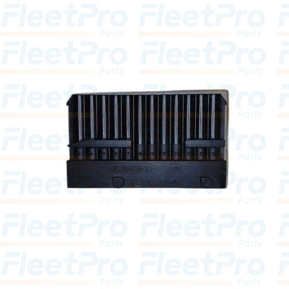 Side View of Navistar Electrical Connector 3558022C1