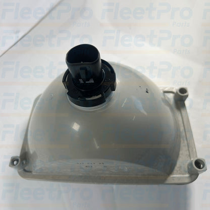 4381-937060007 Mack Headlamp Lens