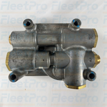 Side view Bendix TP valve BX065702