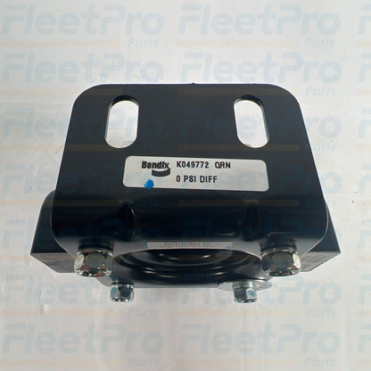 Bendix pneumatic brake valve K049777 commercial truck component