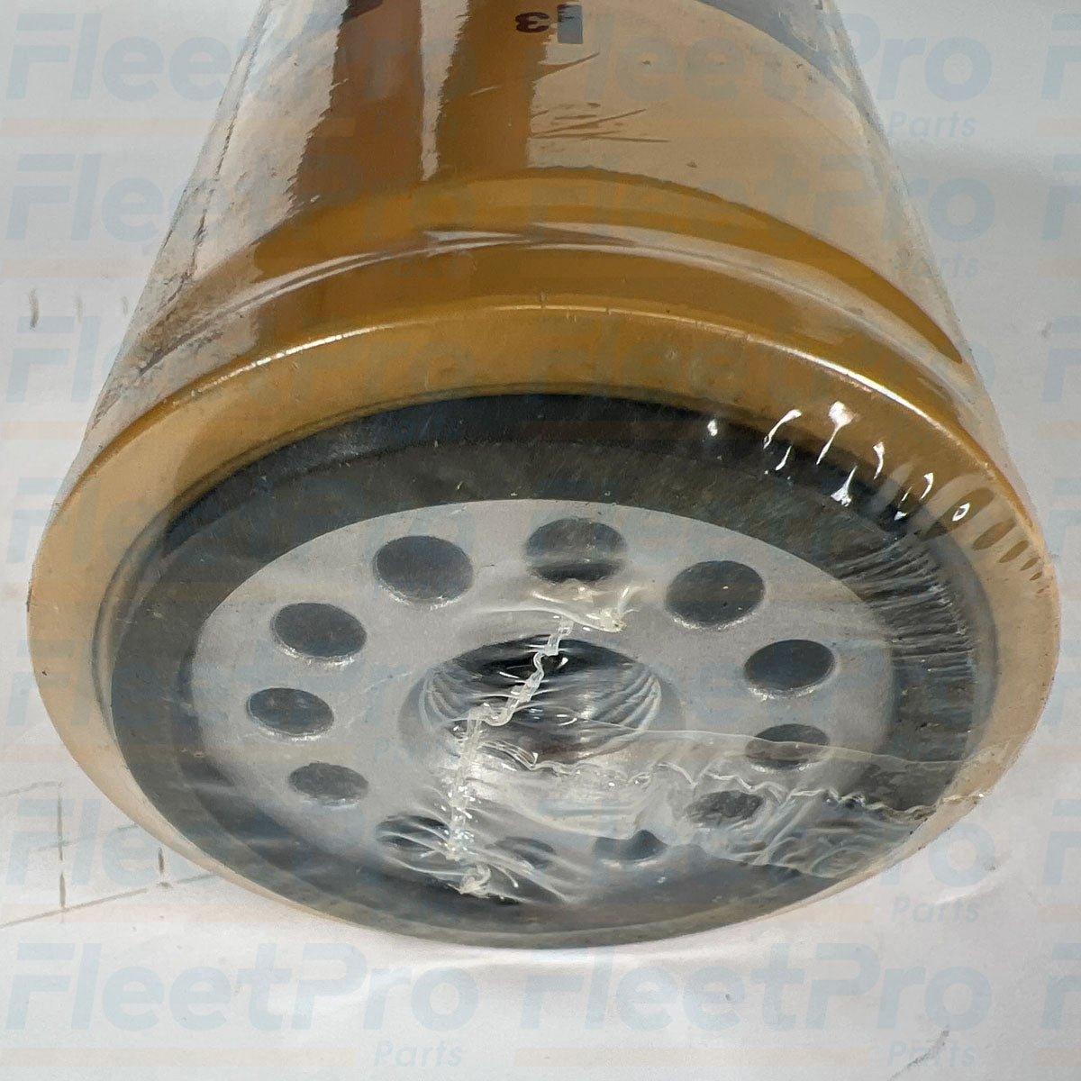 Front view of Caterpillar 1R-0751 fuel filter