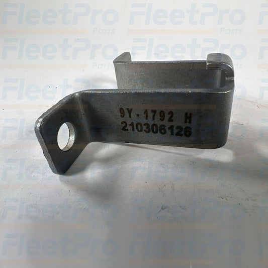 Caterpillar 9Y1792 oil pump retainer