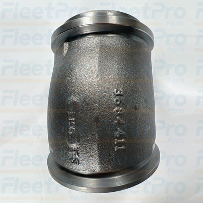 Side view Cummins exhaust outlet connection