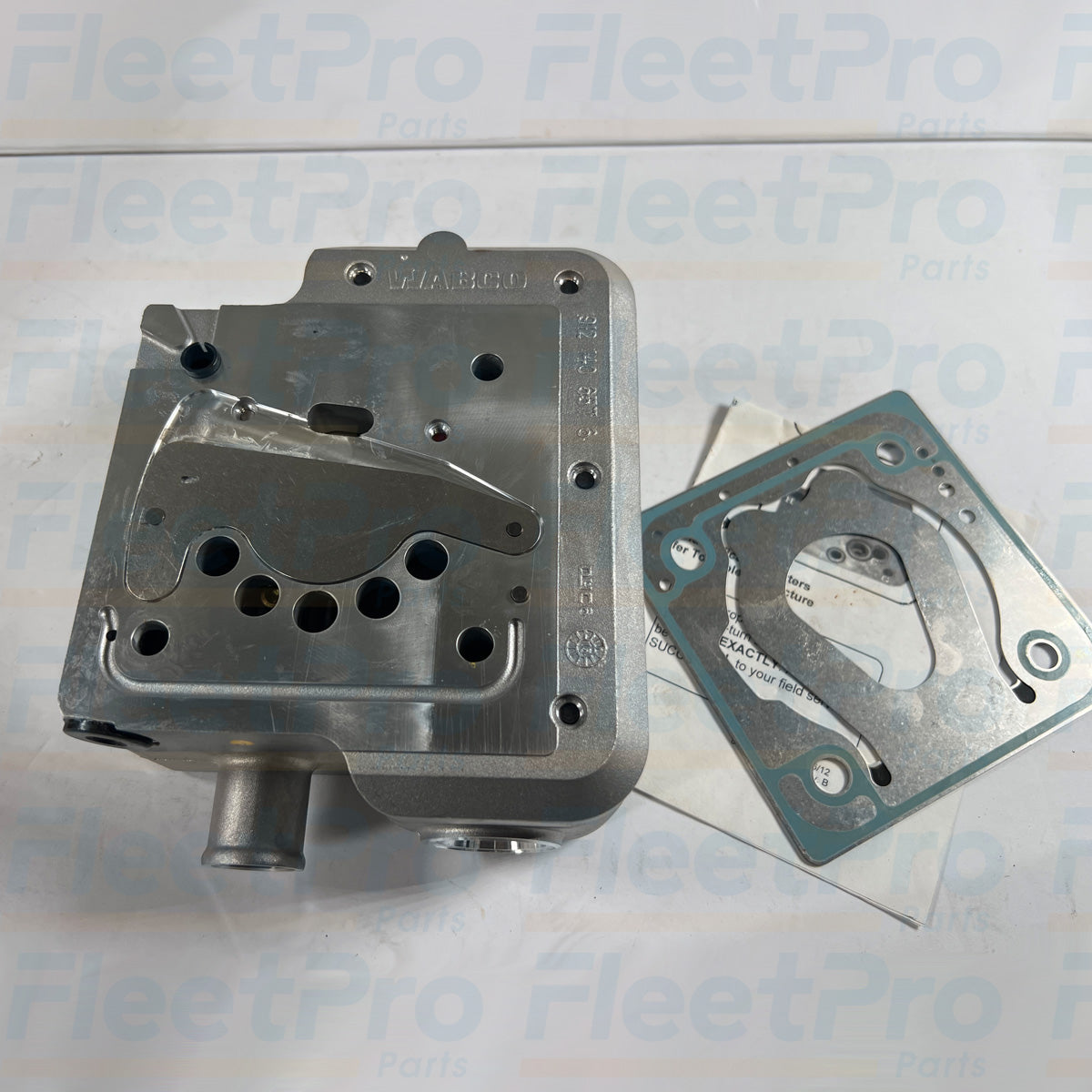 Cummins 4309440 air compressor cylinder head repair kit