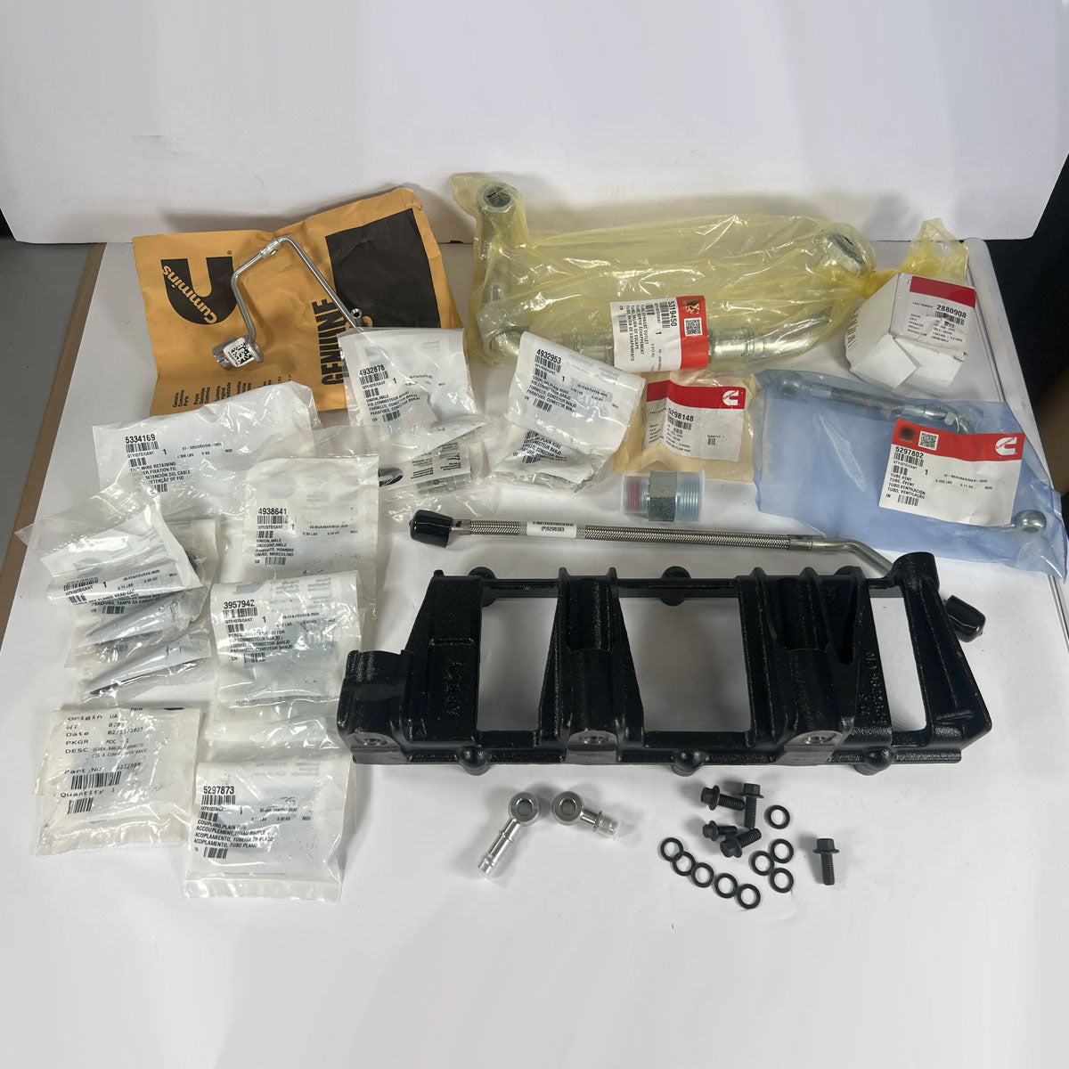 Genuine Cummins 4352363 EGR kit