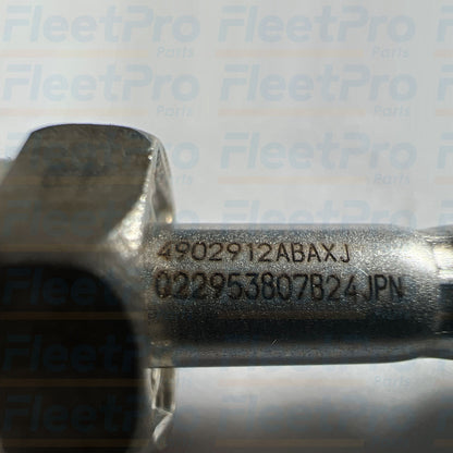 Front view of Cummins 4902912 EGT sensor