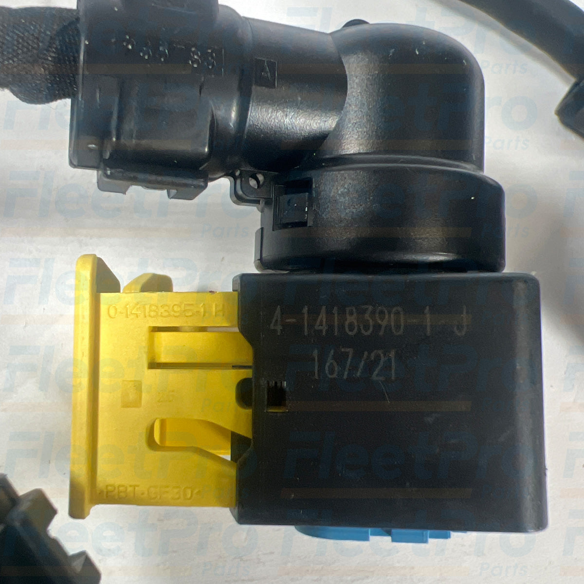 Wiring harness connector detail Cummins