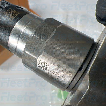 Front view Cummins 5.9 injector DA2251029