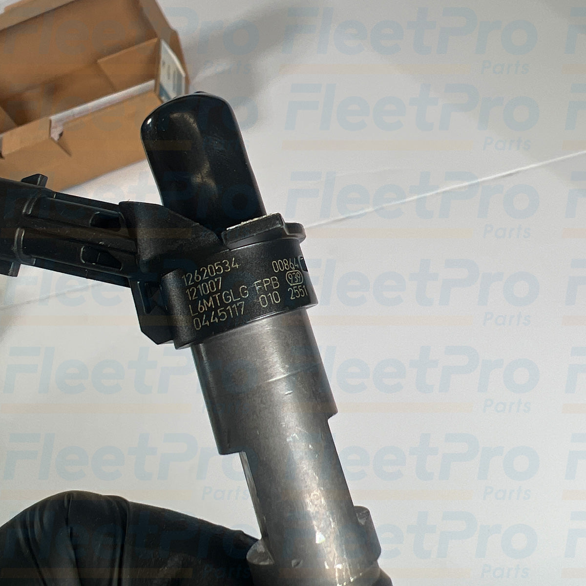 Top view DA2251044 Duramax injector