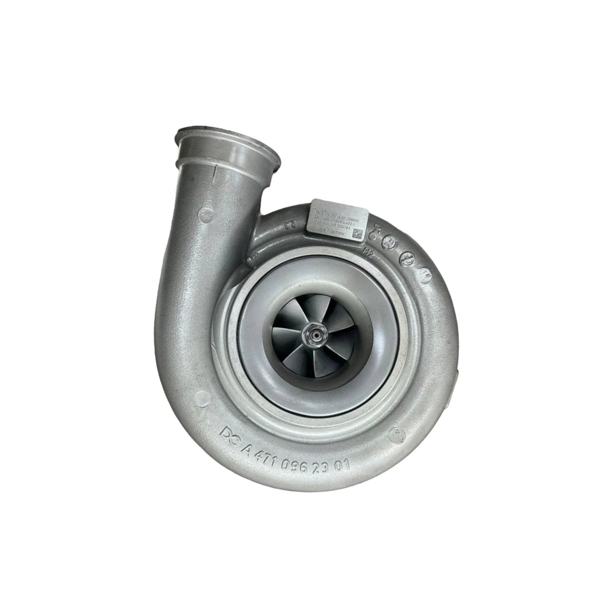 CHRA center housing detail on remanufactured DD15 turbo RA4720901480
