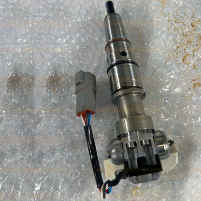 Navistar DT466 BANG fuel injector