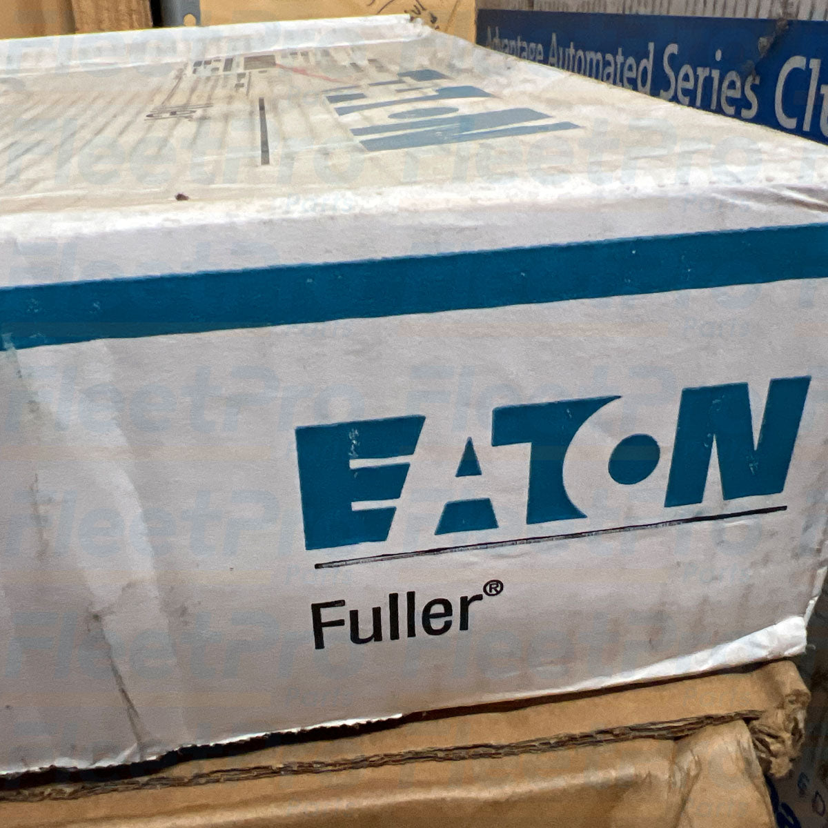 Factory box packaging and genuine Eaton Spicer label view for C1076061 clutch assembly