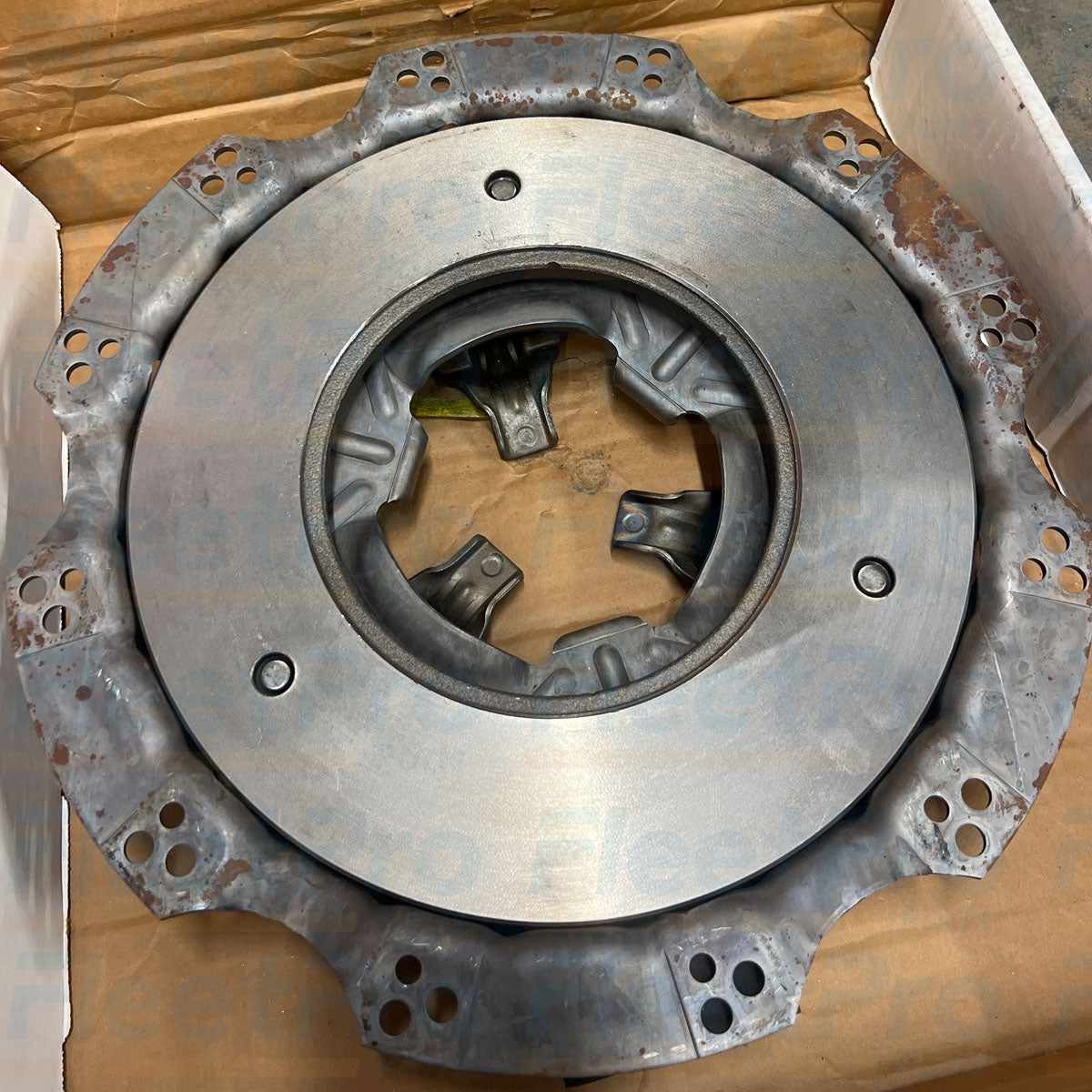 Heavy-duty replacement commercial truck clutch assembly Eaton part number C1076061