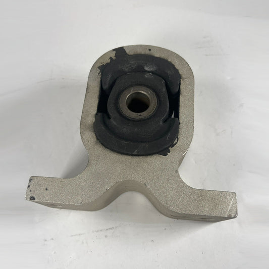 Hendrickson HDR58918-000 rear main spring mount