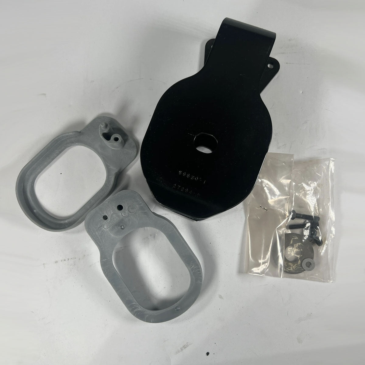 Hendrickson HDR60961016 rear hanger clamp