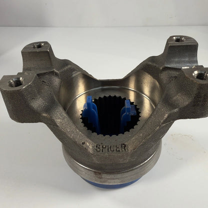 Genuine International 1689519C91 Spicer driveline end yoke full front view