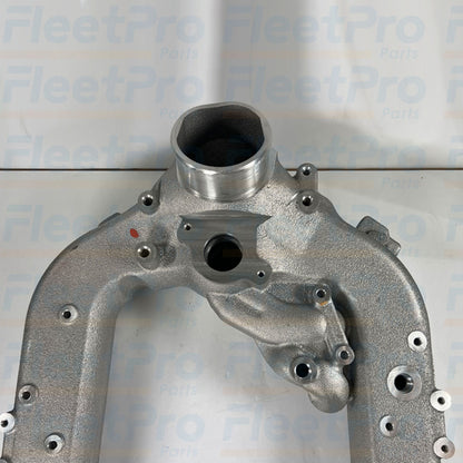 Internal airflow runner ports detail on International 1843333C3 air intake manifold