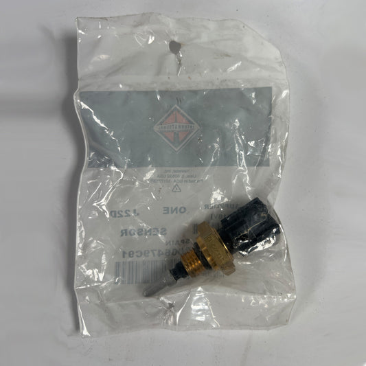 International 3006479C91 temperature sensor assembly