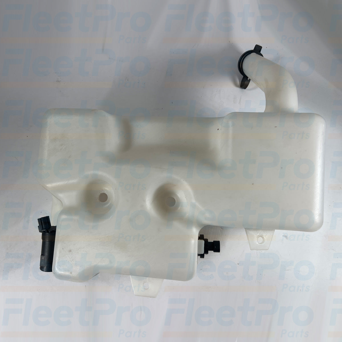International washer reservoir 3596180C96 replacement