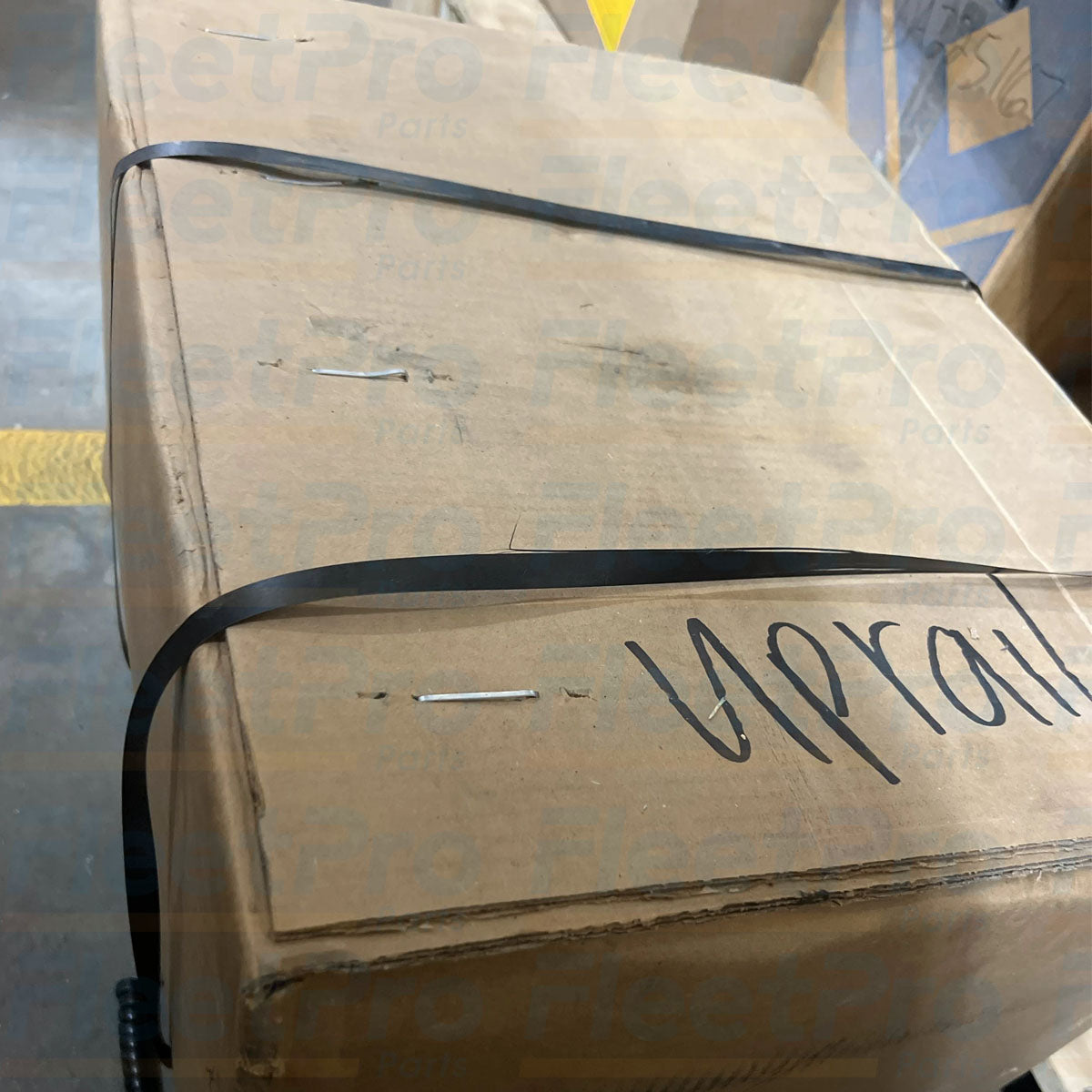 Factory shipping box and genuine Navistar part label for 5010575R91 reman turbo kit