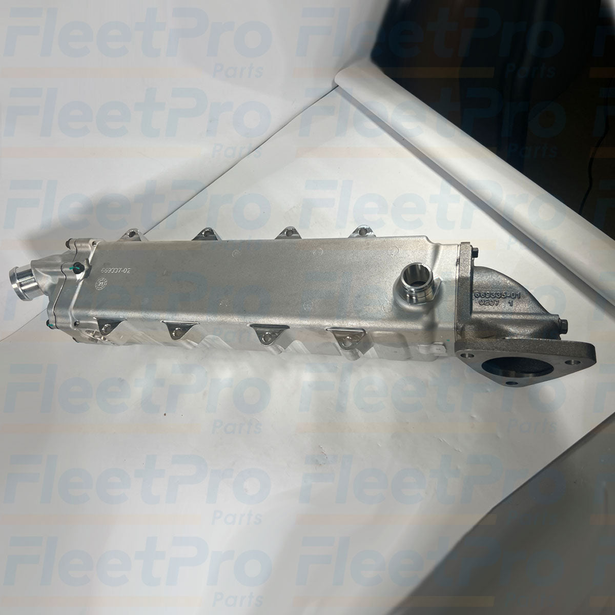 International 5012714R91 reman EGR cooler open box