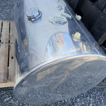 Genuine International Navistar 6115003C91 115 gallon aluminum diesel fuel tank full front view