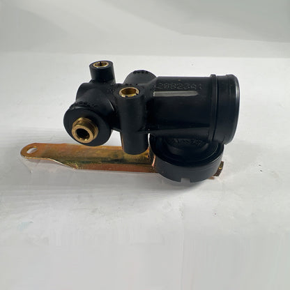 Genuine International air suspension valve 2505489C91