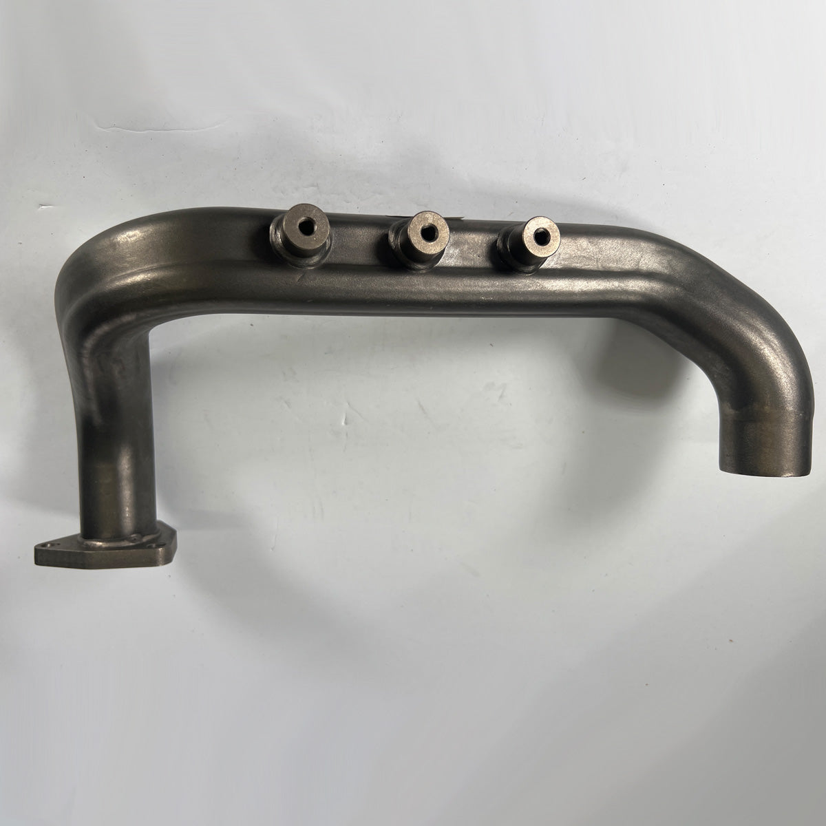 Genuine International EGR crossover duct 1889335C95