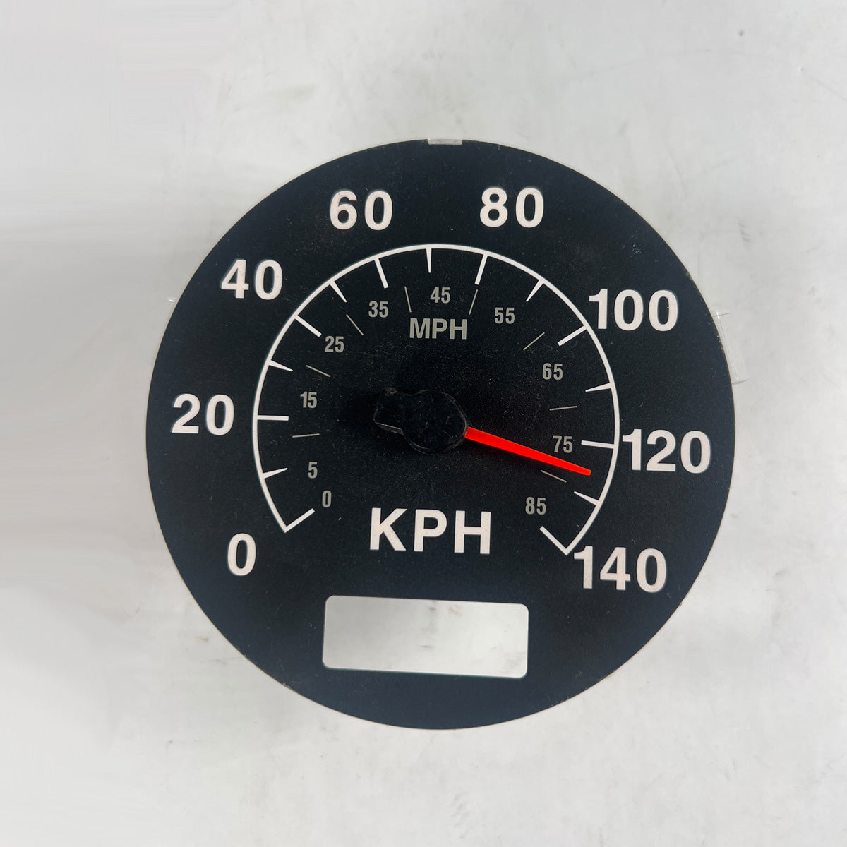 International electronic speedometer with digital odometer 2023516C1
