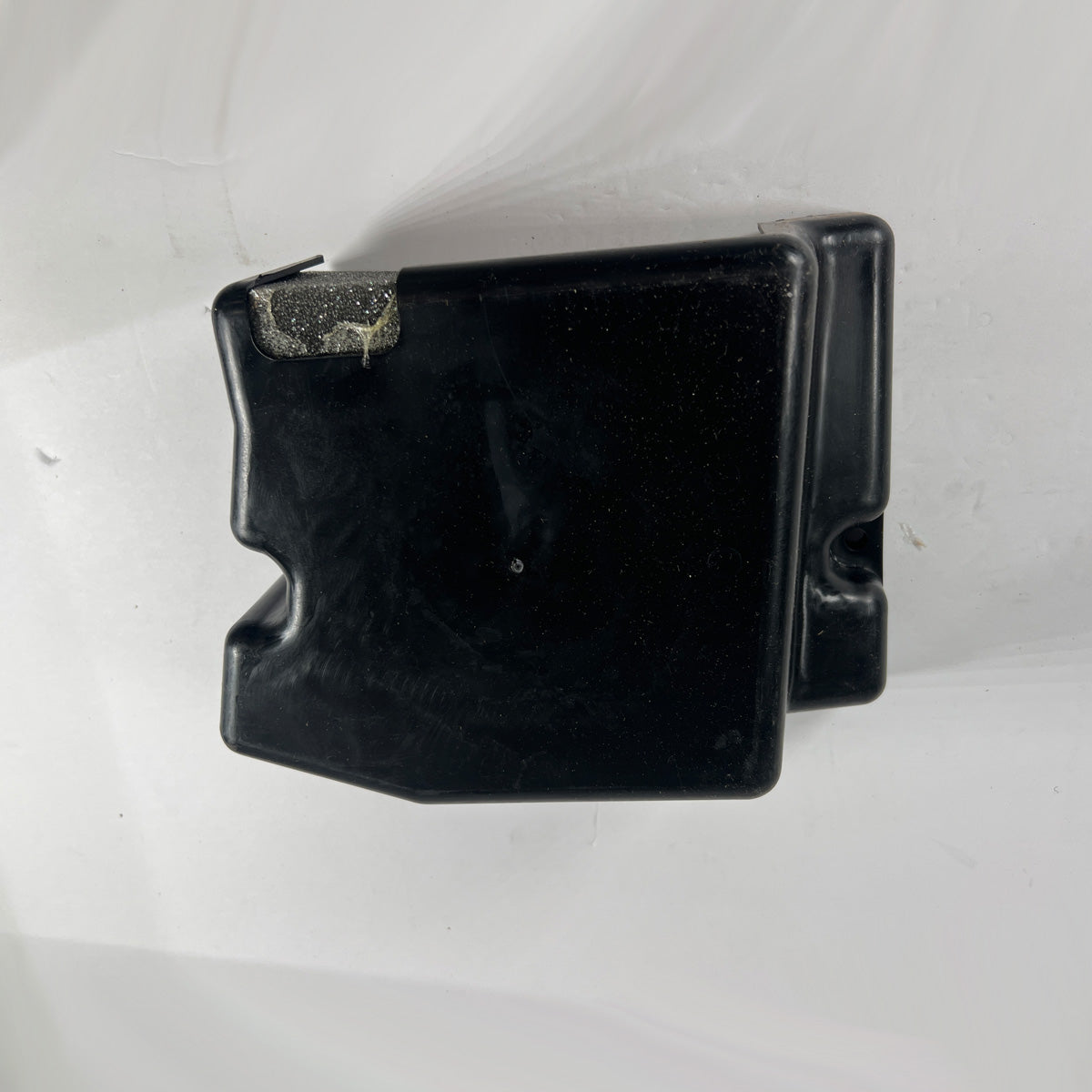 Genuine International Junction Box Cover 2006384C92 front view