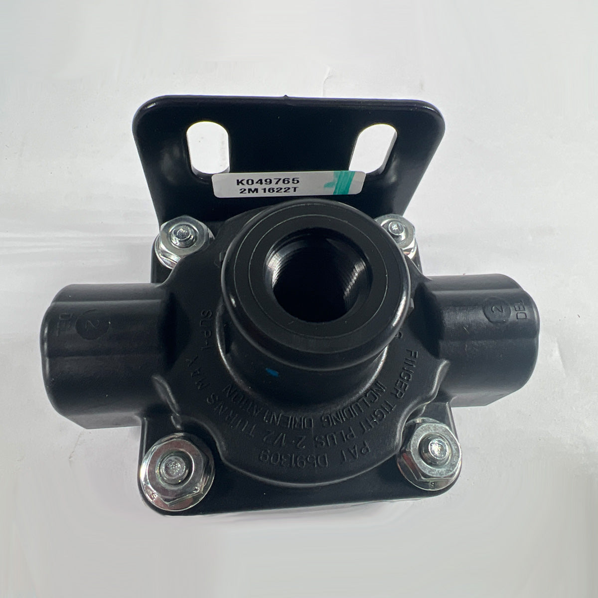 Bendix K049777 quick release valve for heavy duty trucks