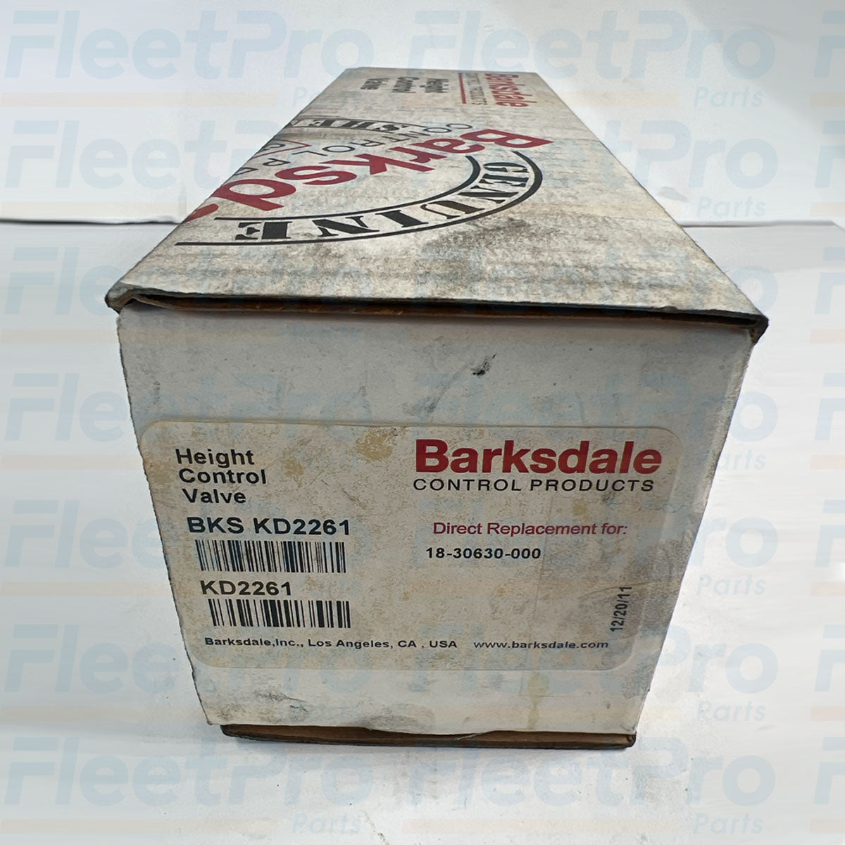 KD2261 cab mounted height control valve with 6.25 inch arm