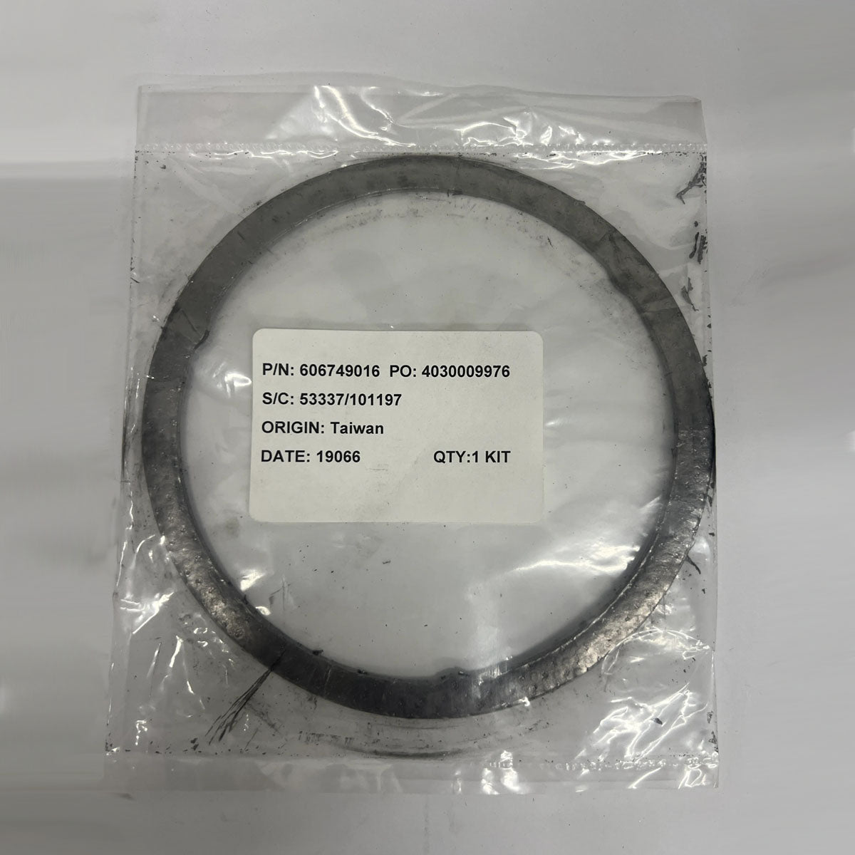 Navistar 6749016 Turbocharger Outlet Gasket