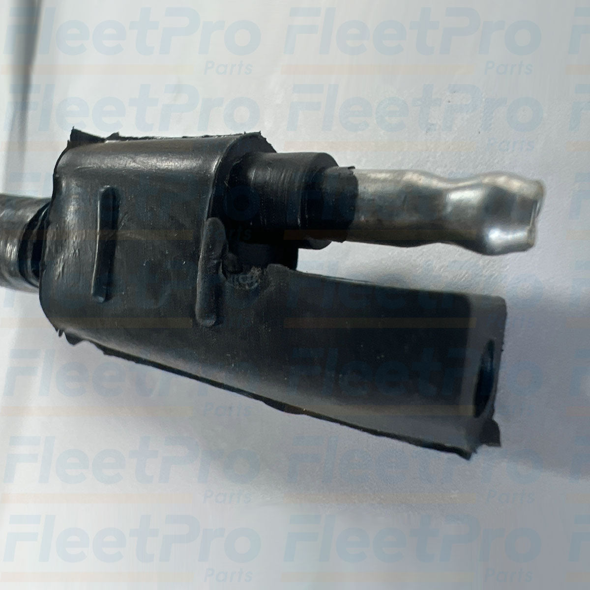 Terminal end connection detail on Paccar P92-6971 adapter