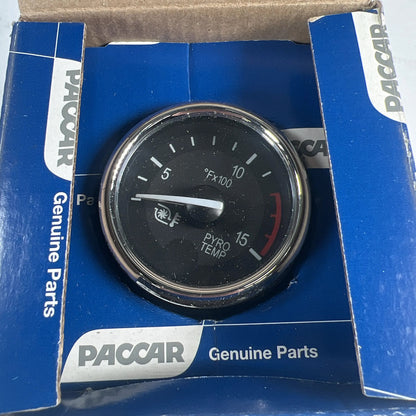 Paccar Q43-6066-112CK engine oil pressure gauge complete assembly front view