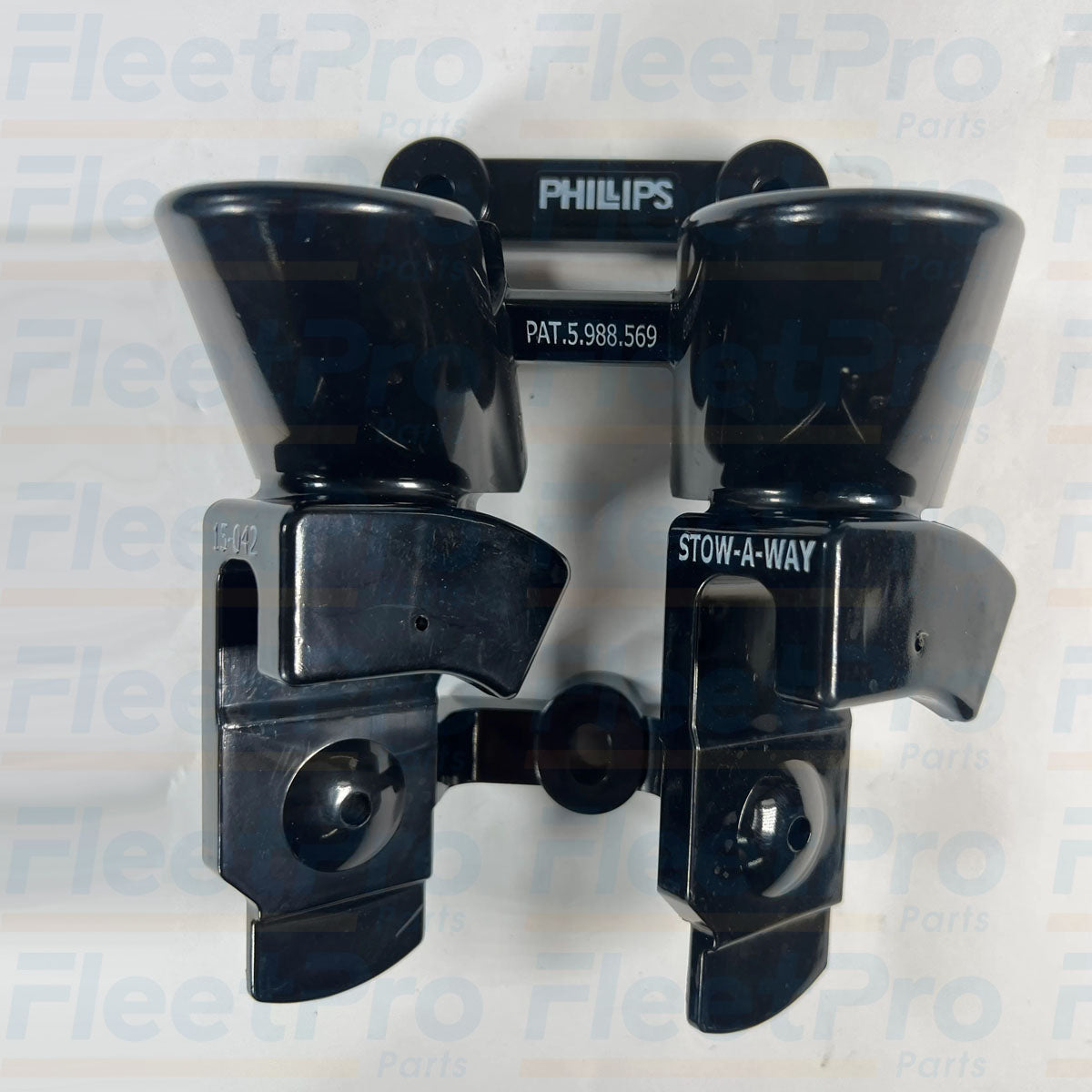 Front profile of Phillips 15-042 double hose holder and plug bracket