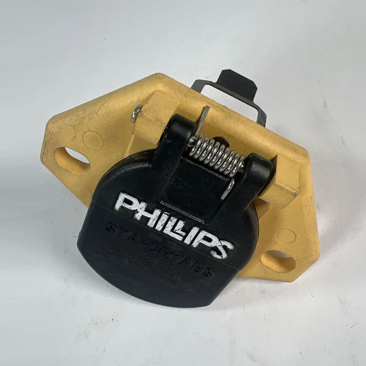 Phillips 16-826 Trailer Receptacle Socket