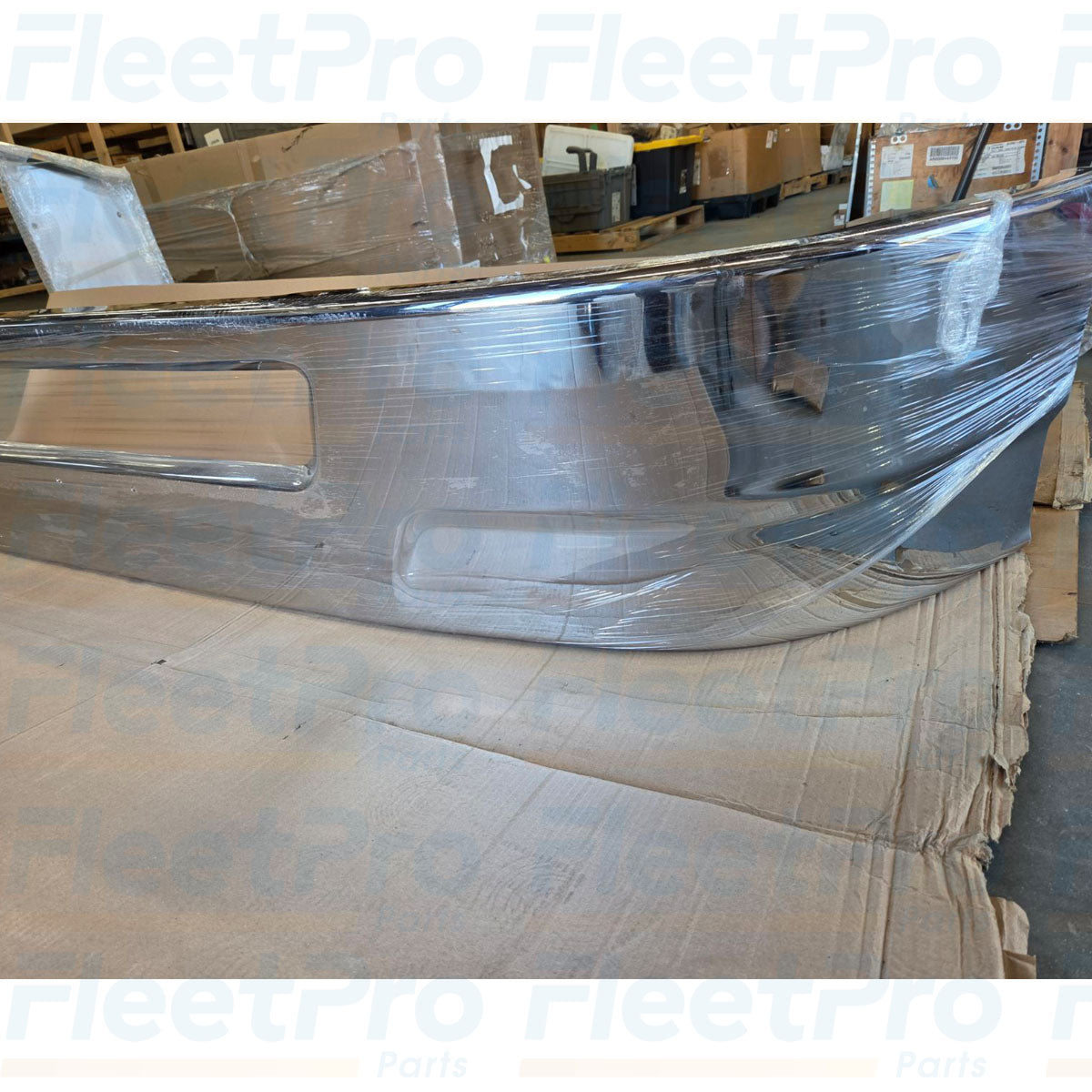 Close-up view of mirror-bright nickel-chrome plating and polished surface finish on Pulido 564.59105C