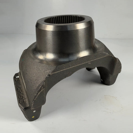 Heavy-duty replacement commercial truck driveline end yoke Spicer part number 6.5-4-4631-1