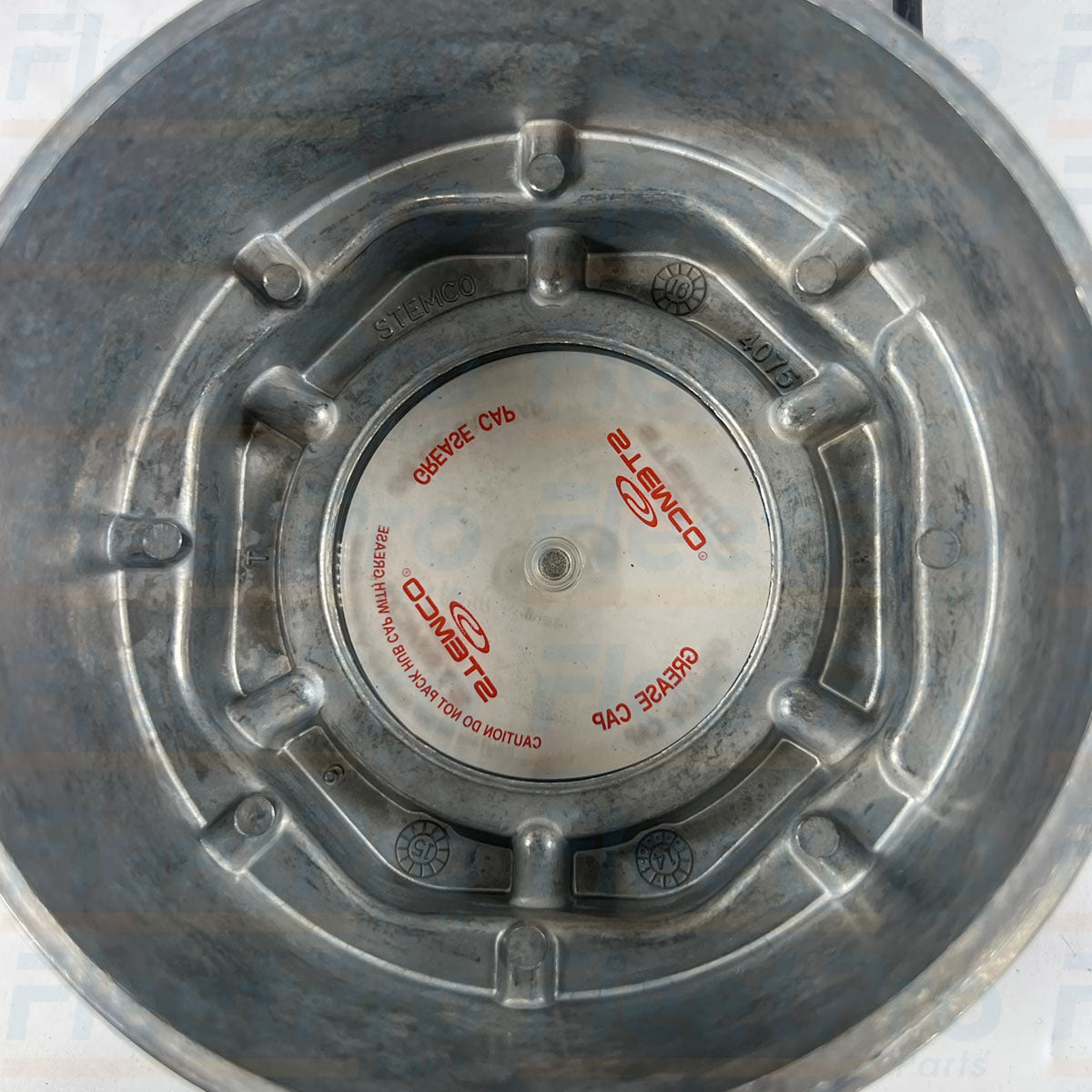 STEMCO dirt exclusion grease hub cap 342-4075