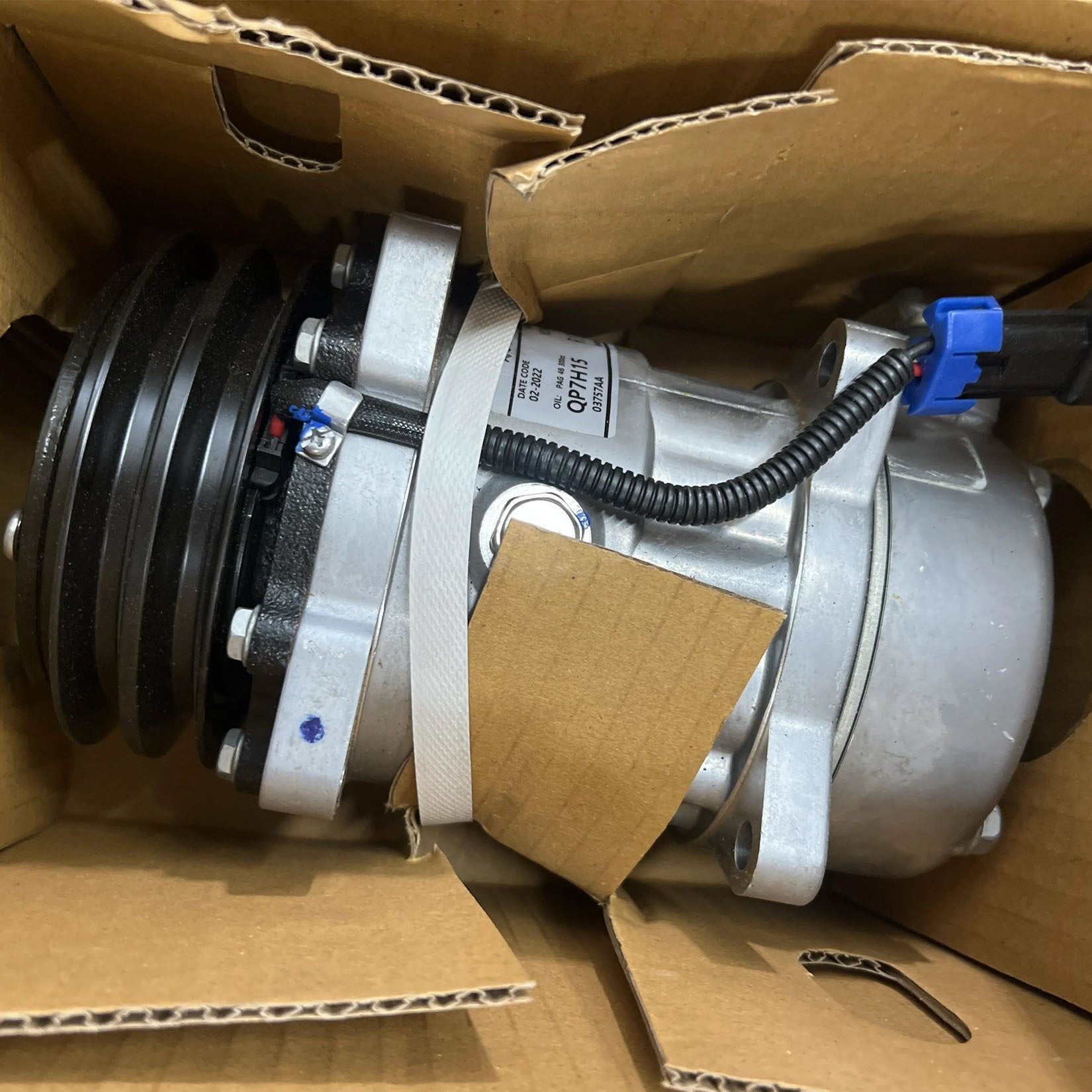 TRP 1CC4696 heavy duty A/C compressor