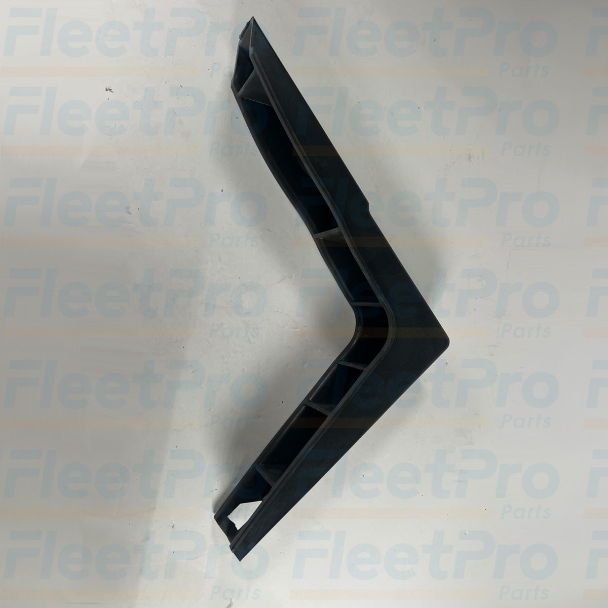 Truck cab support bracket extension International 3604620C6