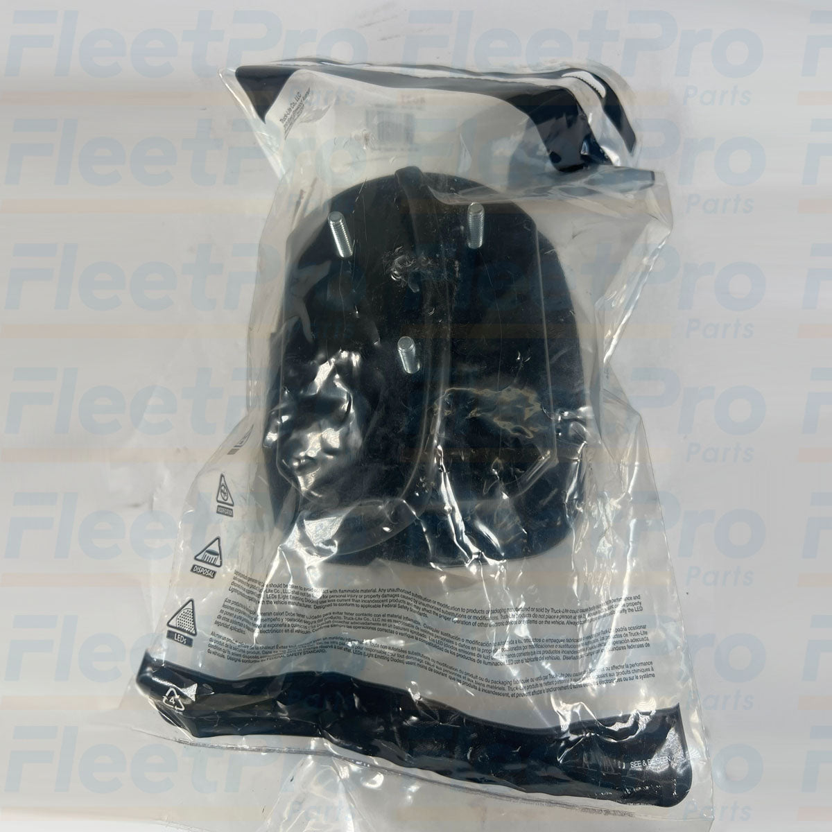 Truck-Lite 4027 commercial truck tail light
