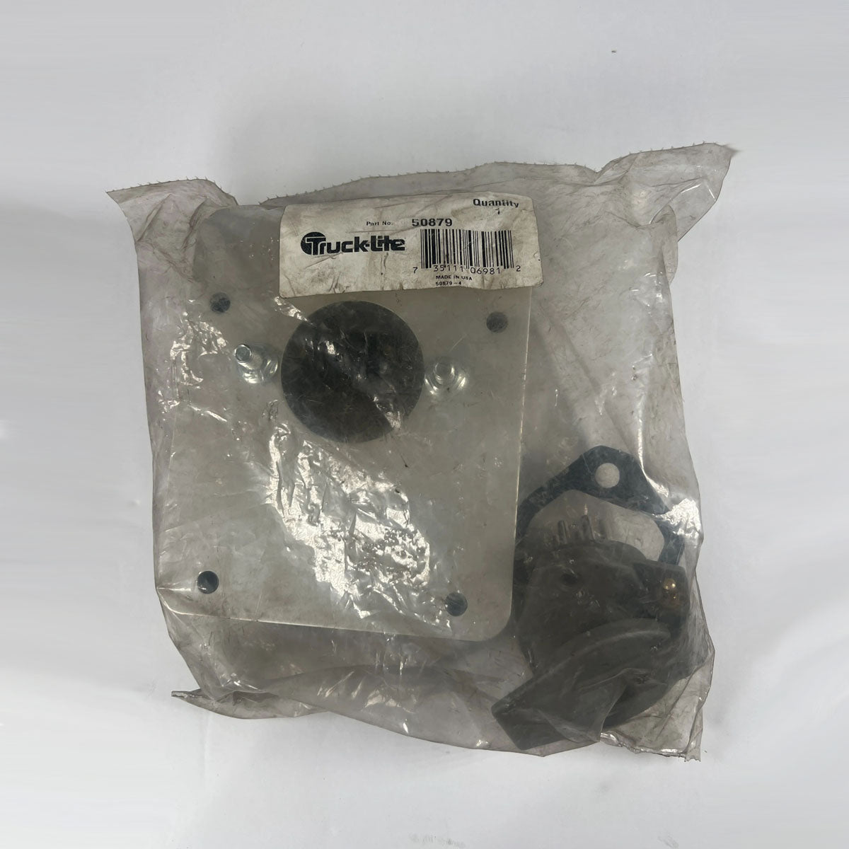Truck-Lite 50879 50 Series Smart Box nose box
